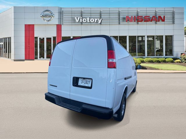 2025 Chevrolet Express Base
