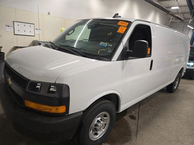 2025 Chevrolet Express Base