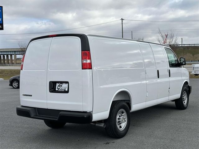 2025 Chevrolet Express Base