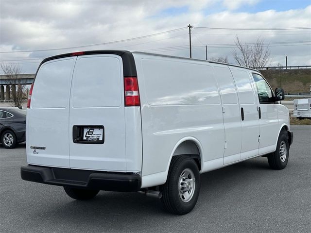 2025 Chevrolet Express Base