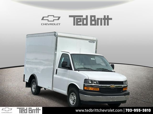 2025 Chevrolet Express Base