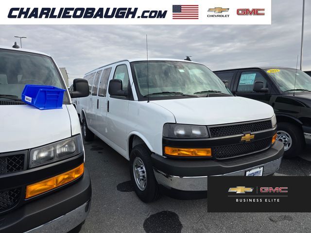 2025 Chevrolet Express LS