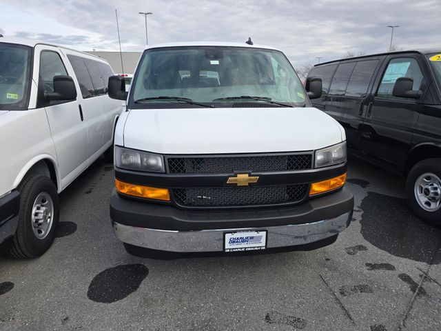 2025 Chevrolet Express LS