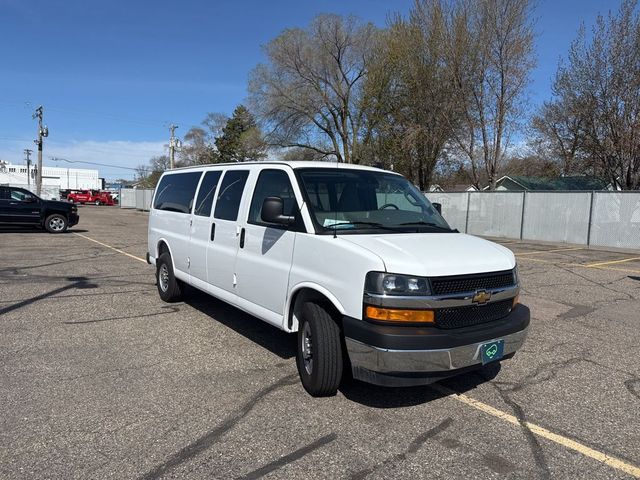 2025 Chevrolet Express LT