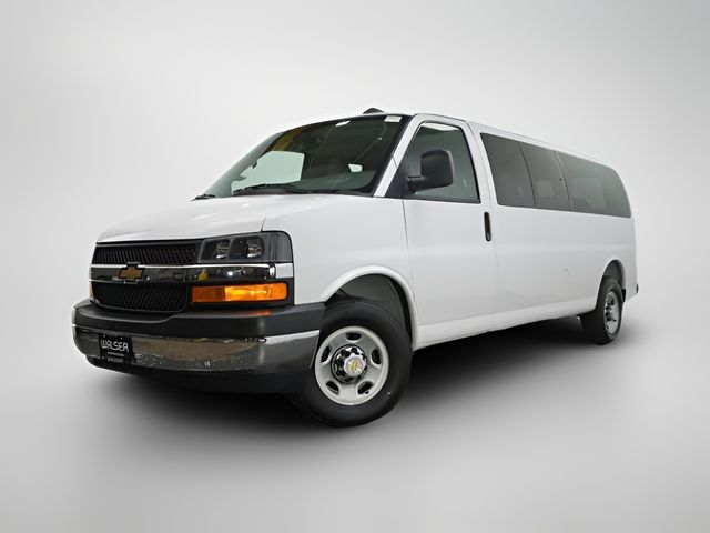 2025 Chevrolet Express LT