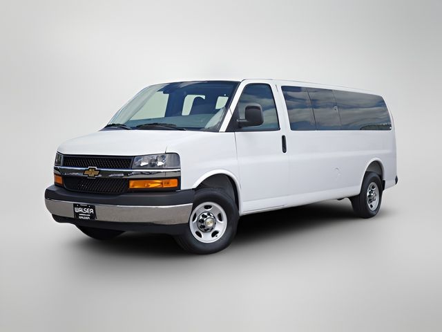 2025 Chevrolet Express LT