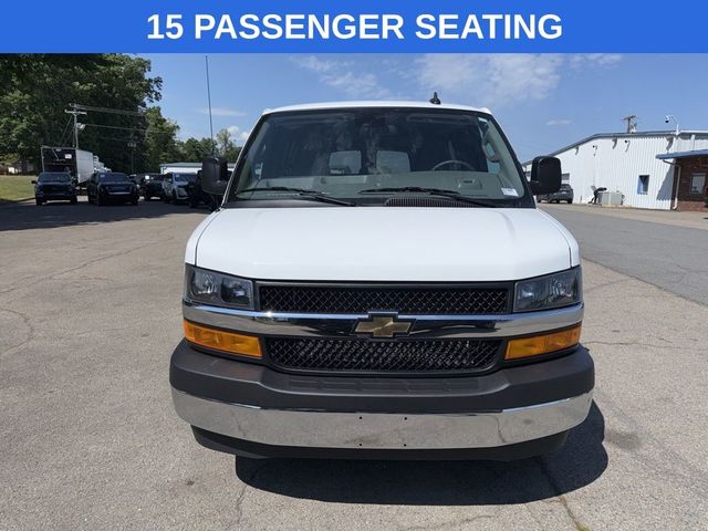 2025 Chevrolet Express LT