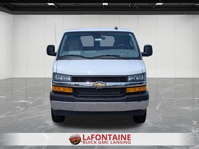 2025 Chevrolet Express LT