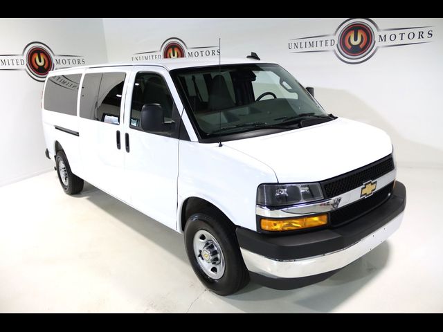 2025 Chevrolet Express LT