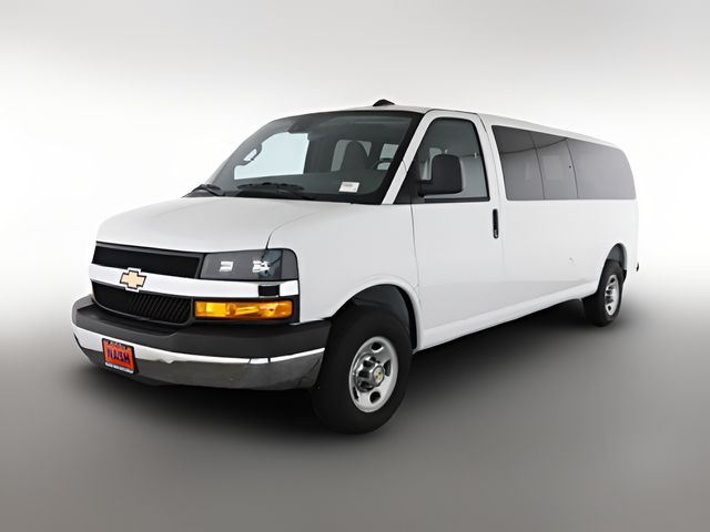 2025 Chevrolet Express LT