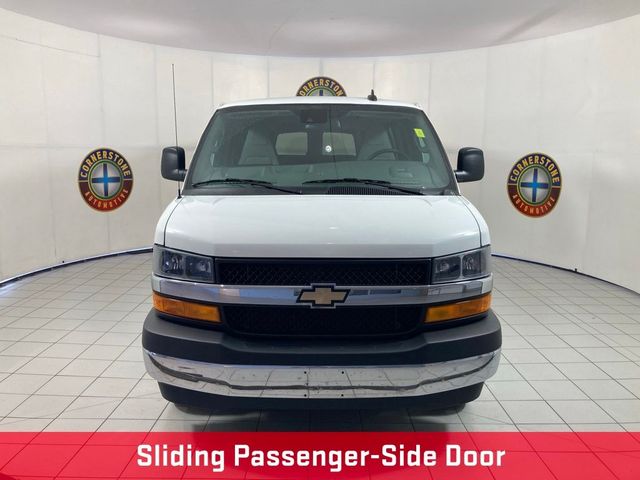 2025 Chevrolet Express LT