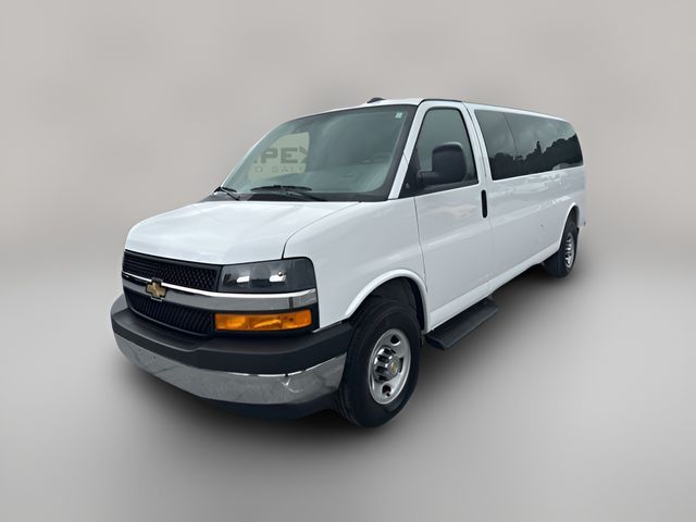 2025 Chevrolet Express LT
