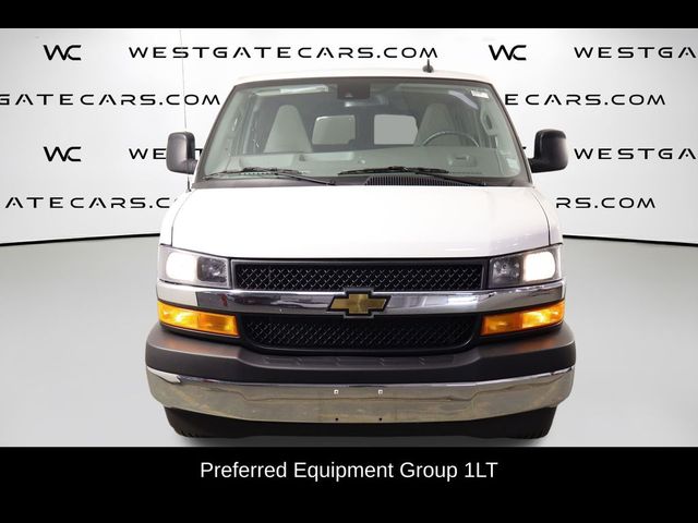 2025 Chevrolet Express LT