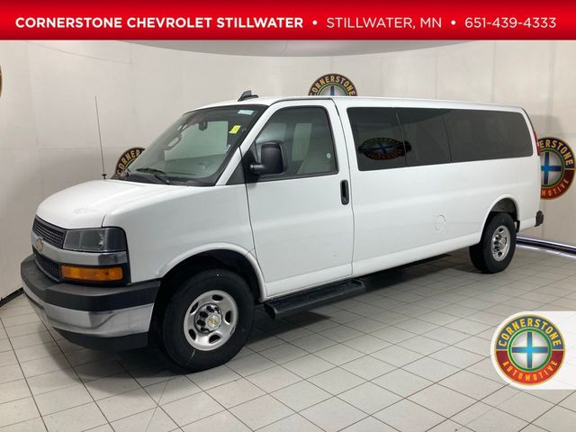 2025 Chevrolet Express LT