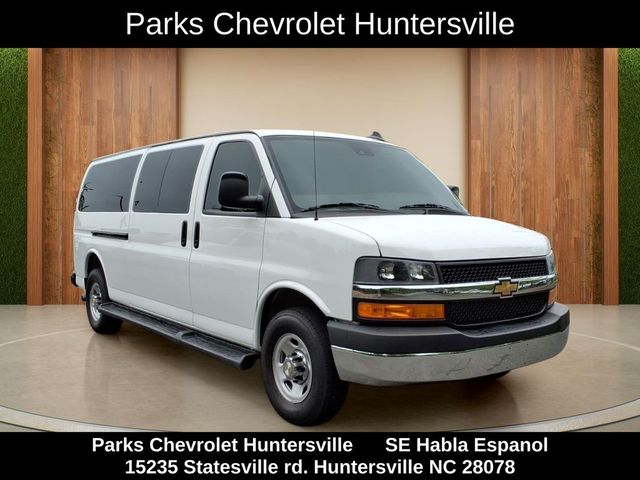 2025 Chevrolet Express LT