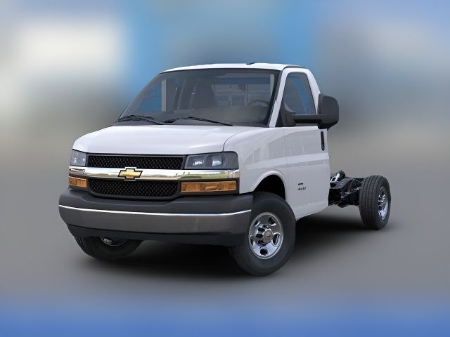 2025 Chevrolet Express Base