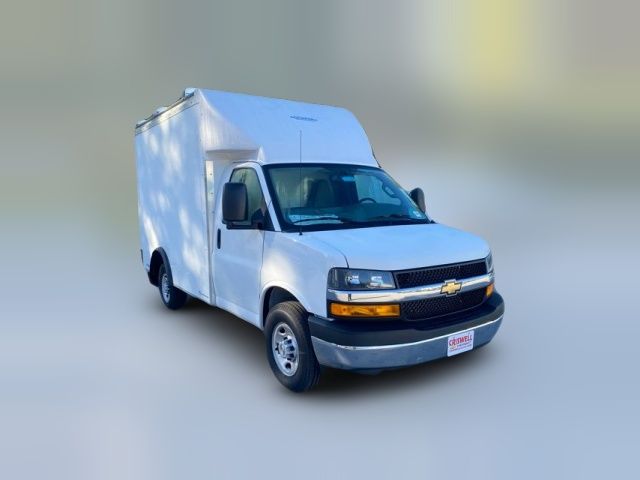 2025 Chevrolet Express Base