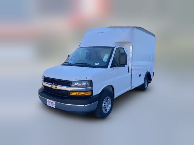2025 Chevrolet Express Base