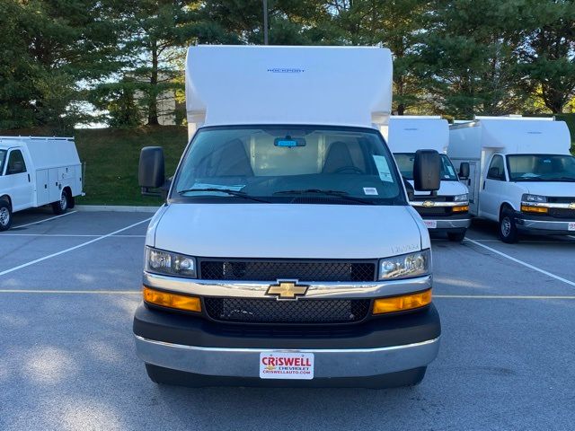 2025 Chevrolet Express Base