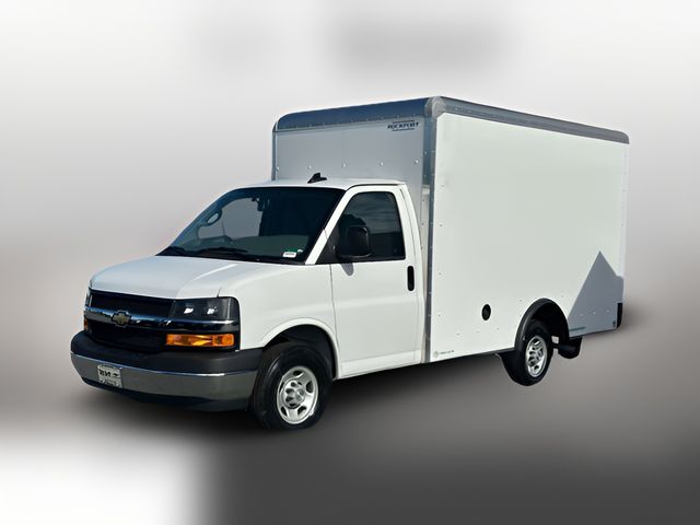 2025 Chevrolet Express Base