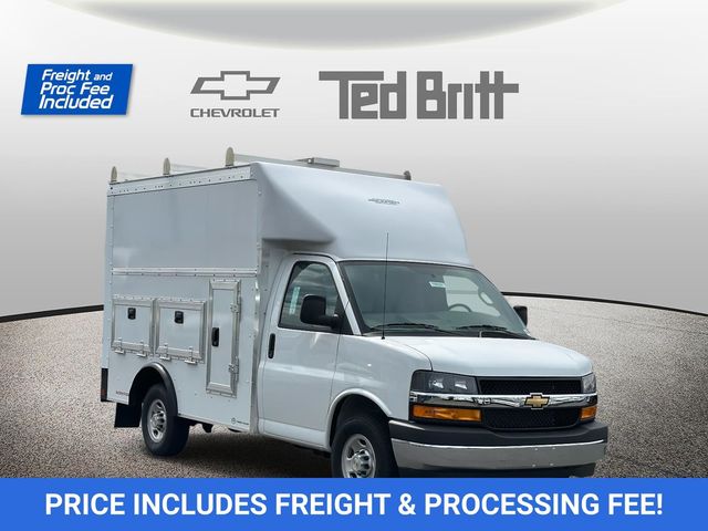 2025 Chevrolet Express Base