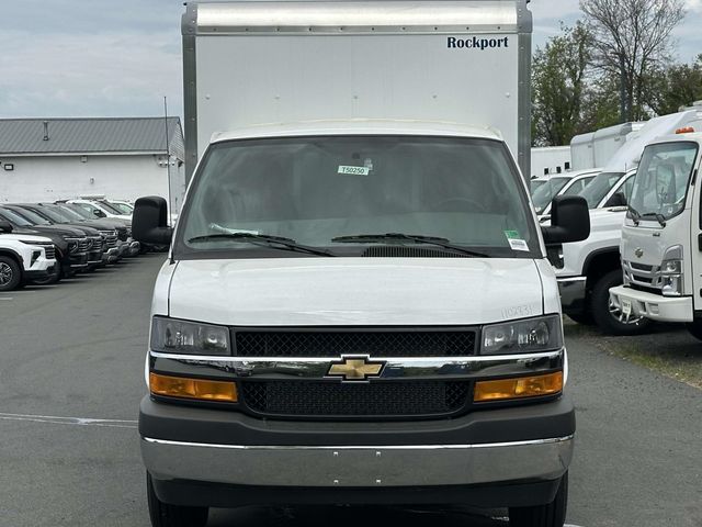 2025 Chevrolet Express Base