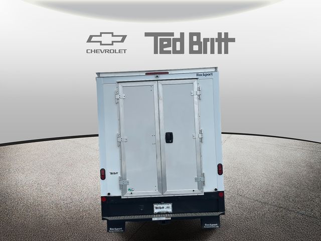 2025 Chevrolet Express Base