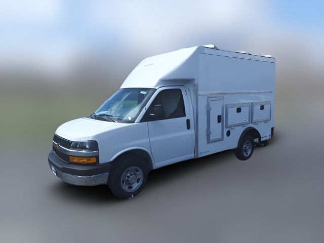 2025 Chevrolet Express Base
