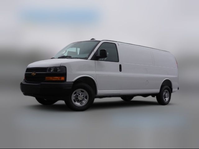 2025 Chevrolet Express Base