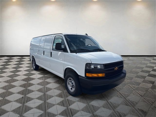 2025 Chevrolet Express Base