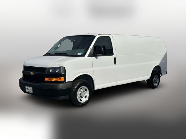 2025 Chevrolet Express Base