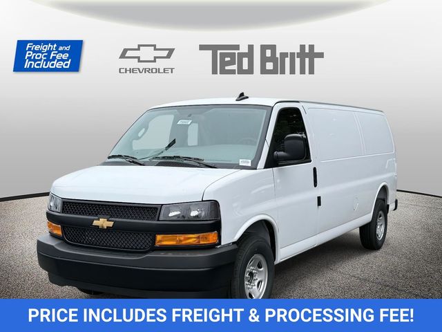 2025 Chevrolet Express Base