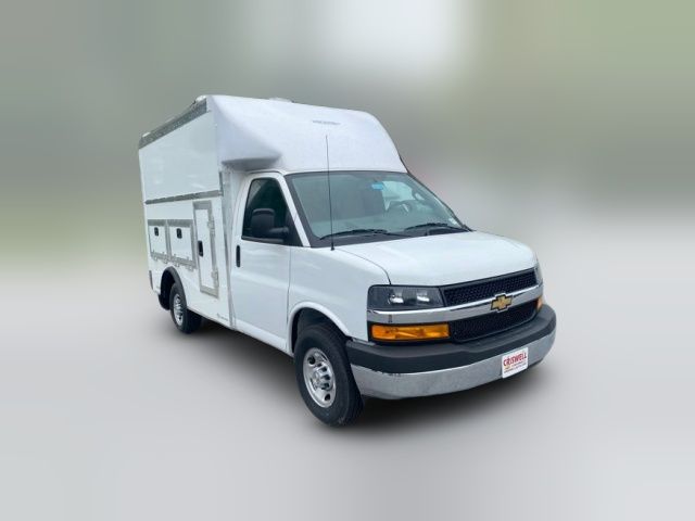 2025 Chevrolet Express Base