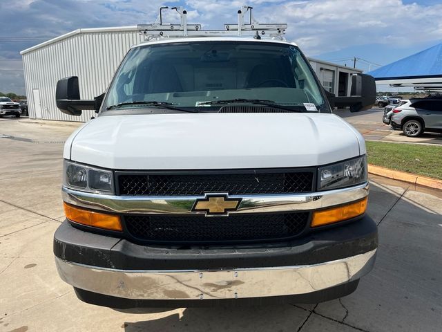 2025 Chevrolet Express Base