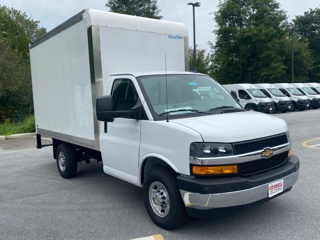 2025 Chevrolet Express Base