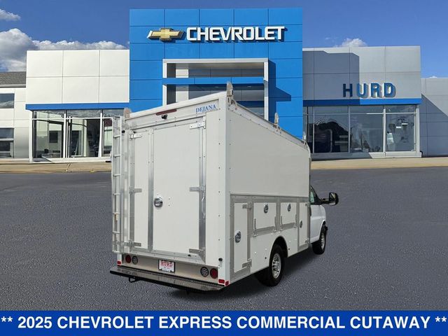 2025 Chevrolet Express Base