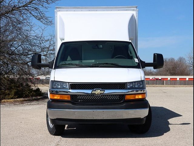 2025 Chevrolet Express Base