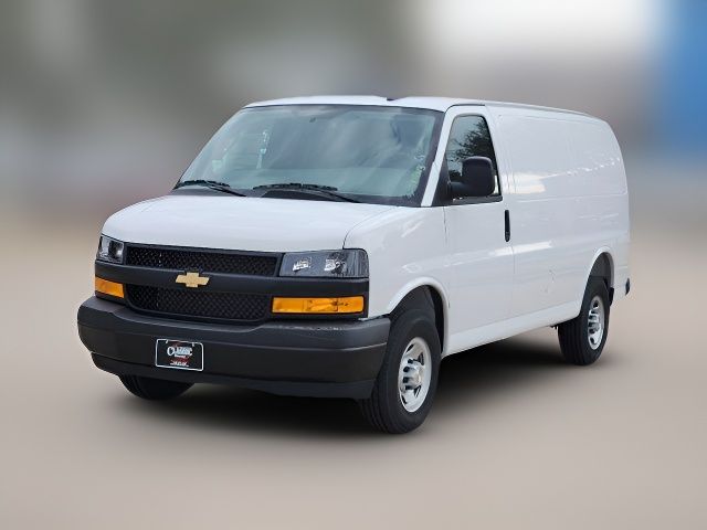 2025 Chevrolet Express Base