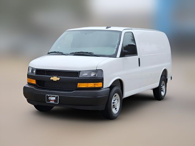 2025 Chevrolet Express Base