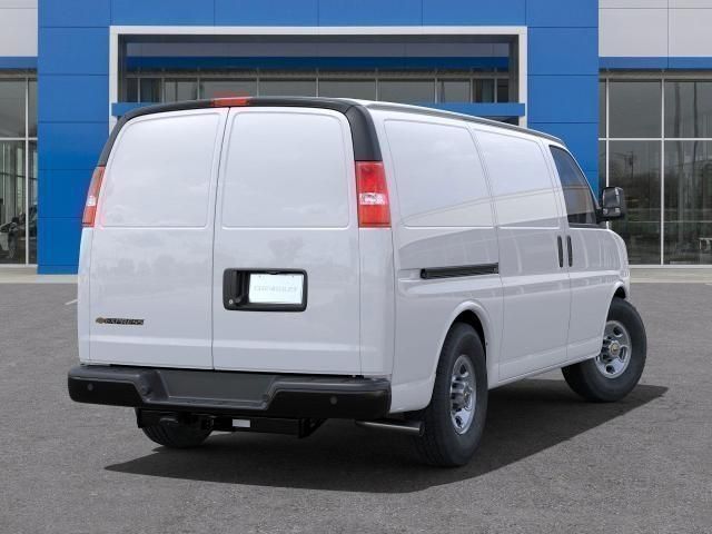 2025 Chevrolet Express Base