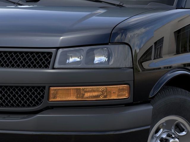 2025 Chevrolet Express Base