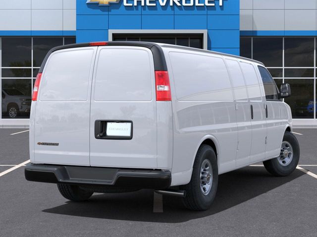 2025 Chevrolet Express Base