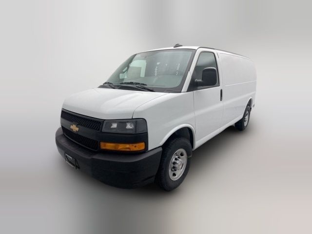 2025 Chevrolet Express Base