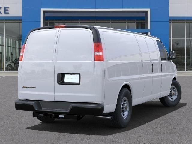 2025 Chevrolet Express Base