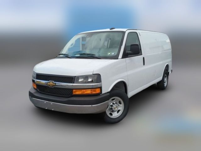 2025 Chevrolet Express Base