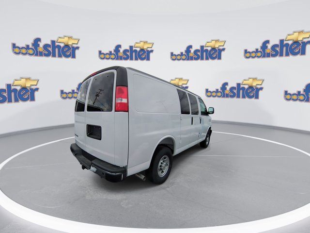 2025 Chevrolet Express Base