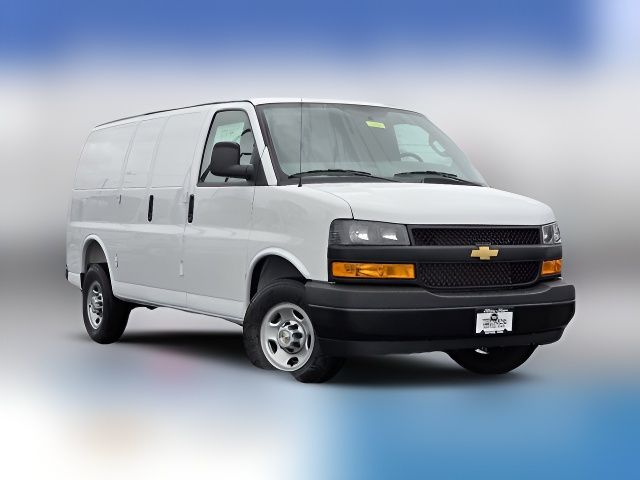 2025 Chevrolet Express Base