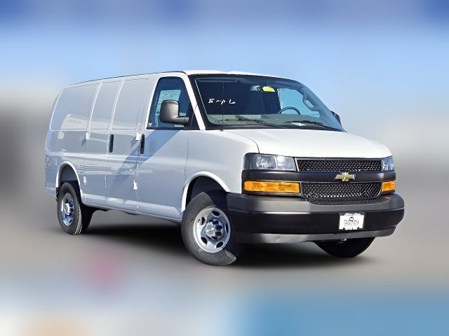 2025 Chevrolet Express Base