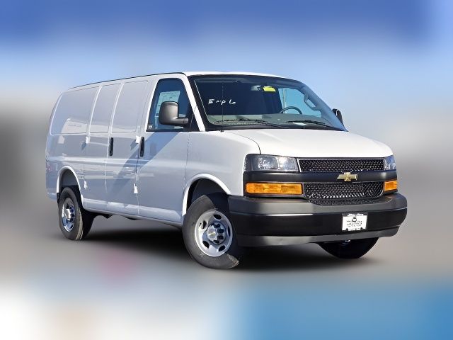 2025 Chevrolet Express Base