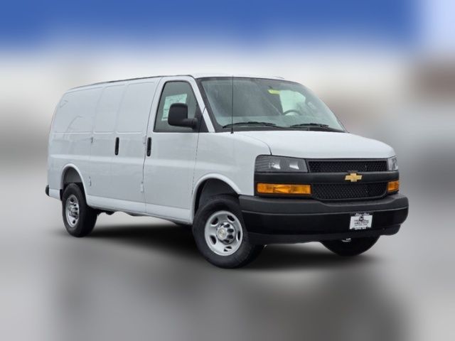 2025 Chevrolet Express Base